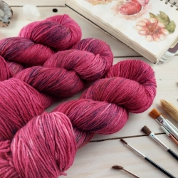 ELA - hand dyed knitting wool yarn, merino deluxe DK, Woolento
