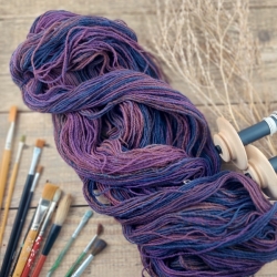 Hand Spun Wool Yarn local slovakian merino, Woolento purple blue