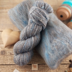 Hand Spun Wool Yarn #15 - blend merino, alpaca, kid mohair