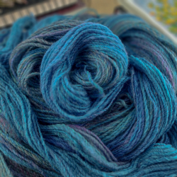 Hand Spun Wool Yarn #20, local slovakian merino, Woolento 
