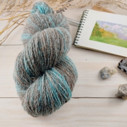 Ručně předená vlna #2 - mix BFL, merino, alpaka, Woolento, 183g