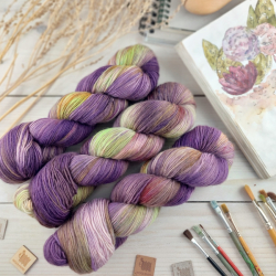 VIOLETTA séria priadzí jemné merino fingering Woolento