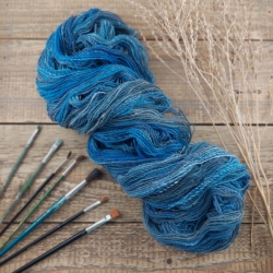 Hand Spun Wool  local slovak merino knitting yarn Woolento blue