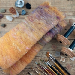 Art Batt No.8 - merino vlna s hedvábím  k předení a plstění, oranžová, fialová