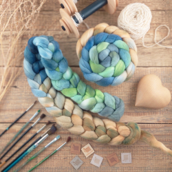 BLUE/ GREEN/ OCHRE hand dyed merino wool roving | Woolento