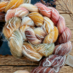 HNEDÁ/ ZLATÁ/ RUŽOVÁ  česanec merino a ľan | Woolento