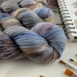 hand dyed speckled sock knitting yarn 4ply Woolento-Bianca