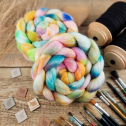 česanec Woolento na pradenie, ponožková zmes vlna a tencel, žiarivý mix