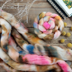 BEIGE/ OCHRE/ PINK hand dyed wool roving | Woolento