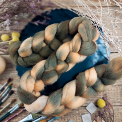 HNEDÁ/ MARHUĽKOVÁ česanec merino fine | Woolento