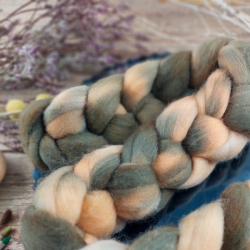 HNEDÁ/ MARHUĽKOVÁ česanec merino fine | Woolento