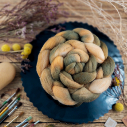 HNEDÁ/ MARHUĽOVÁ česanec merino fine | Woolento