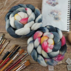 BIELA/ ŠEDÁ/ ČERVENÁ merino fine, ručne farbené | Woolento