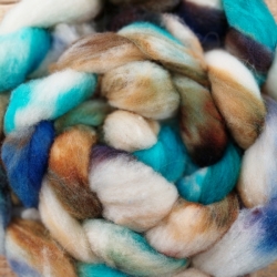 White brown turquoise wool roving for hand spinning slovak merino Woolento