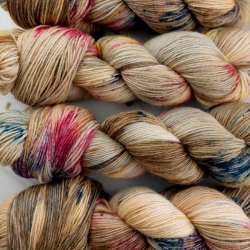 CHARLIE- hand dyed sock yarn 4-ply Woolento