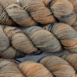 CHRIS  hand dyed knitting yarn, fine merino wool fingering Woolento brown
