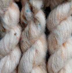 CHIARA Silky Alpaca Brushed | Woolento