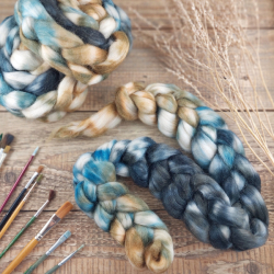 BLACK/ BLUE/ OCHRE hand dyed wool roving | Woolento