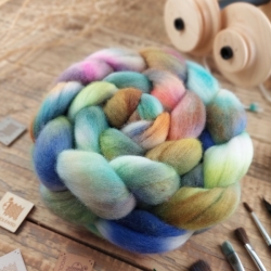 Woolento color mix 4 merino extra fine wool hand dyed top roving