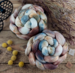 KRÉMOVÁ/ TAUPE ručne farbený česanec merino a hodváb | Woolento