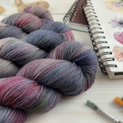 hand dyed speckled sock knitting yarn Woolento Demi