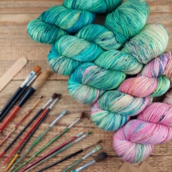 FRIDA - fade set, hand dyed knitting yarn Woolento