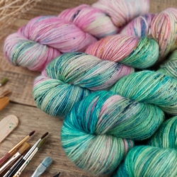 FRIDA - fade set, hand dyed knitting yarn Woolento