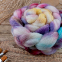 STARORŮŽOVÁ/ ŽLUTÁ/ MODRÁ ručně barvené rouno | Woolento 