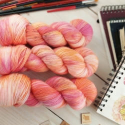 ručne farbená pletacia priadza merino fingering Woolento Geraldine