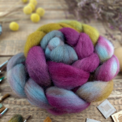 ŠEDÁ/ MED/ VÍNO  česanec merino a kid mohér | Woolento
