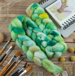 GREEN MIX  hand dyed top roving | Woolento 