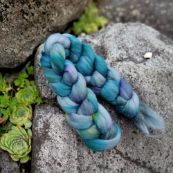 ŠEDÁ/ PETROLEJOVÁ  česanec, merino extra jemné | Woolento