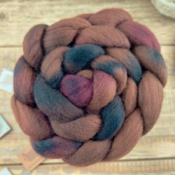 Brown- merino fine wool, hand dyed top roving, Woolento