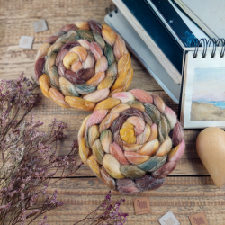 MEDOVÁ/ OKROVÁ/ HNEDÁ česanec merino a ľan | Woolento