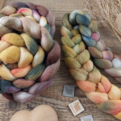 Extra jemná merino vlna na pradenie česanec Woolento ručne farbený hnedá šedá horčicová