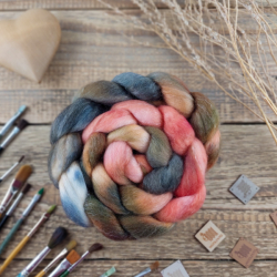 BROWN/ GREY/ SALMON hand dyed wool Corriedale | Woolento