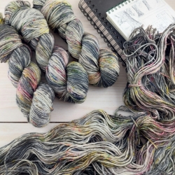 HUGO- merino ponožková pletacia priadza 8-ply Woolento