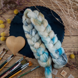 SLONOVINOVÁ/ MODRÁ  česanec merino a ľan | Woolento