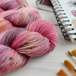 KAMILA hand dyed sock wool yarn 4ply Woolento