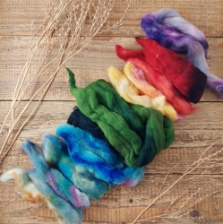 Lucky bag - color mix of wool for felting and spinning