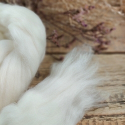 NATUR česané rúno, merino extra jemné | Woolento