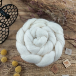 NATUR biela nefarbená merino vlna,  jemná | Woolento 