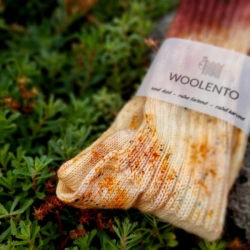 Tie-dye wool socks #07 | Woolento 