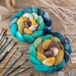 OKROVÁ/ TYRKYSOVÁ/ ČIERNA česanec merino fine | Woolento  