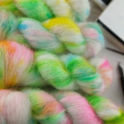 ROXANE - super kid mohair and silk, hand dyed, Woolento 