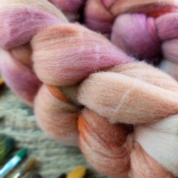 LOSOSOVÁ/ RUŽOVÁ česanec, jemná merino vlna | Woolento 