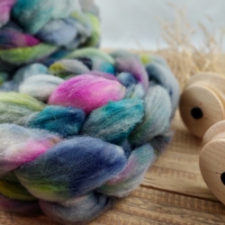 Gray graffiti woolento wool roving for spinning felting Slovakian merino 