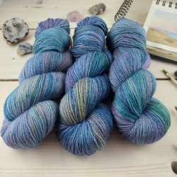 SHANTAL silk and merino fingering hand dyed knitting yarn Woolento