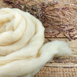 NATUR prírodná slovenská merino vlna  | Woolento 