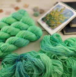 VERDI - hand dyed knitting yarn, fine merino DK, Woolento